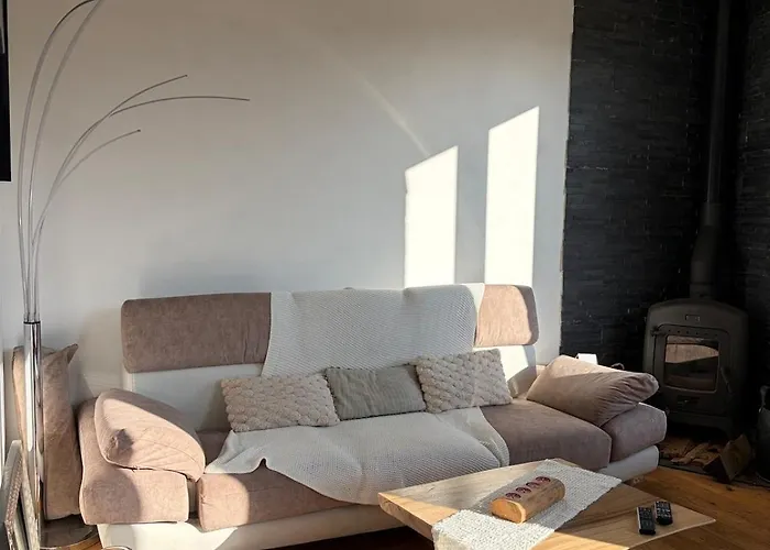 Duplex Climatise Avec Parking Et Borne Electrique Apartmán Mandelieu