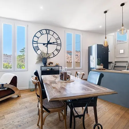 Duplex Climatise Avec Parking *