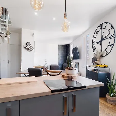 Duplex Climatise Avec Parking Lägenhet *